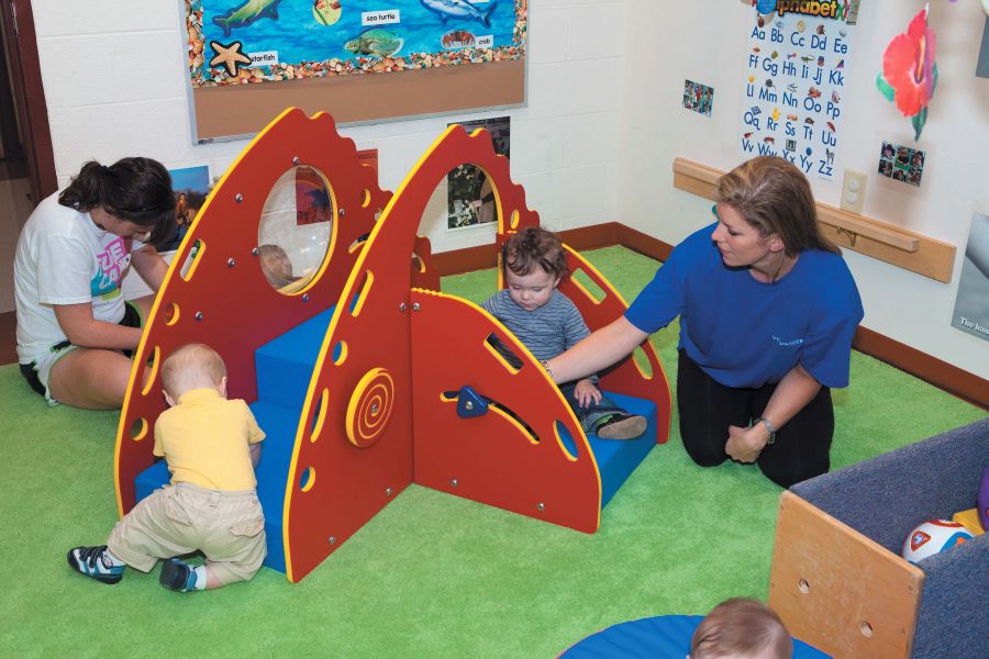 Early Play Crawl N Toddle 6590
